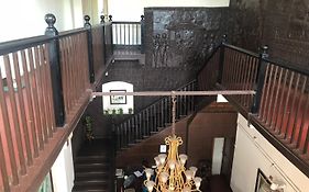 Chanakya Bnr Hotel